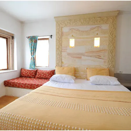 Heybe & Hotel 3*